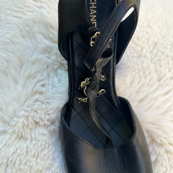 CHANEL black leather sandals quilted lambskin wedged sandals wedges - Picture 8 of 13